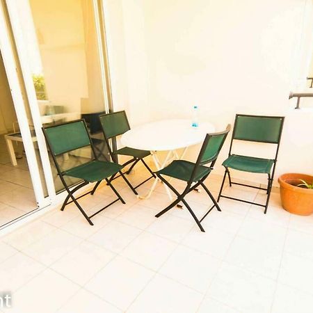 By The Sea Apartment Paphos Exterior foto